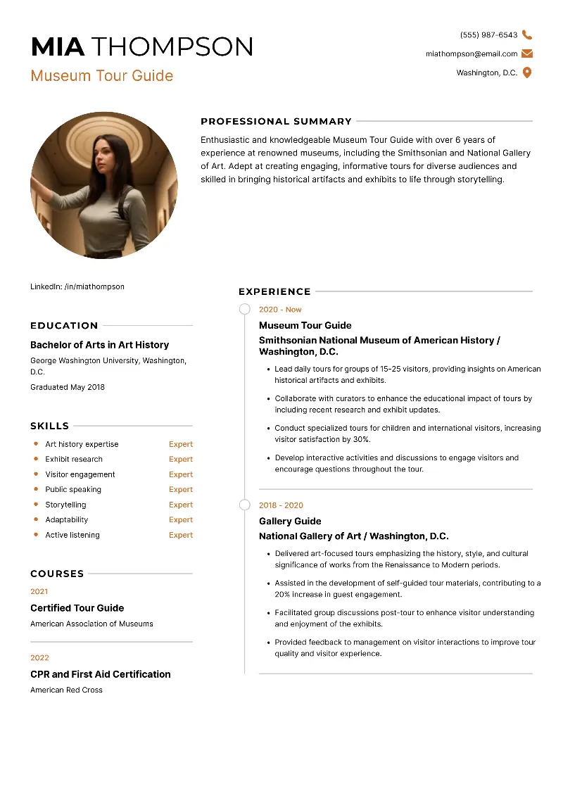 4 Tour Guide Resume Examples and Templates for 2025